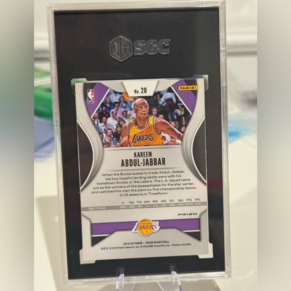 2019-2020 Panini Silver Variation Prizm Kareem Abdul-Jabbar SGC 10 - Picture 2 of 2